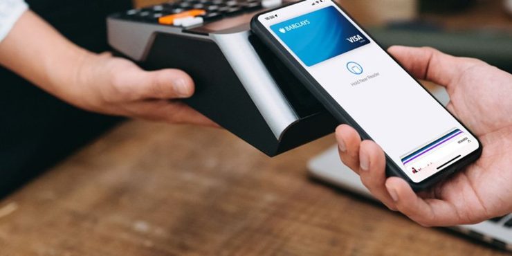 Pix parcelado vs. cartão de crédito: o duelo (e por que até os gringos querem entrar na onda)